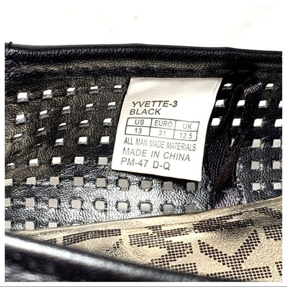 Michael Kors “Yvette” Flats  - Picture 7 of 8